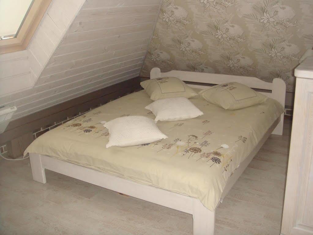 Estere Cesis Bagian luar foto